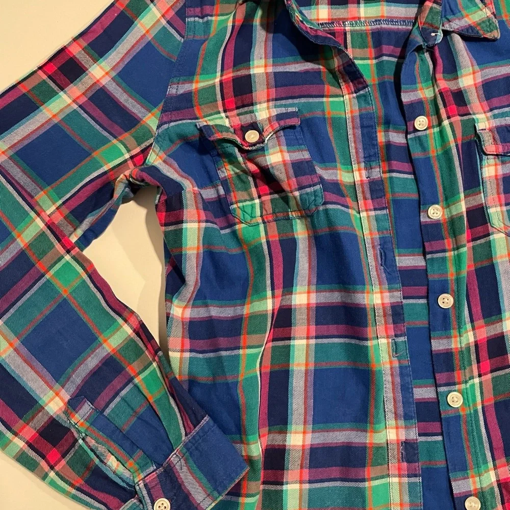 Plaid top - Picture 2 of 4